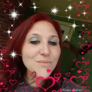 Meet your Posher, Christie bean